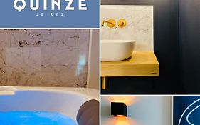 Quinze Suites Et Wellness De Luxe